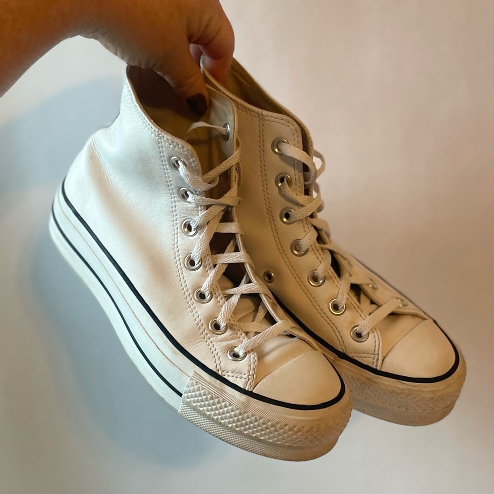 Converse Chuck Taylor Off-White High-Top Platform Sneakers size 7.5